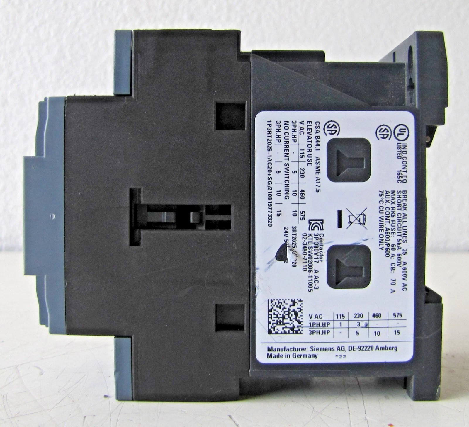 Used Siemens 3RT2025-1AC20 Contactor 35A 24V Coil 3 Pole 5HP 230V 10HP 460V 3 Phase