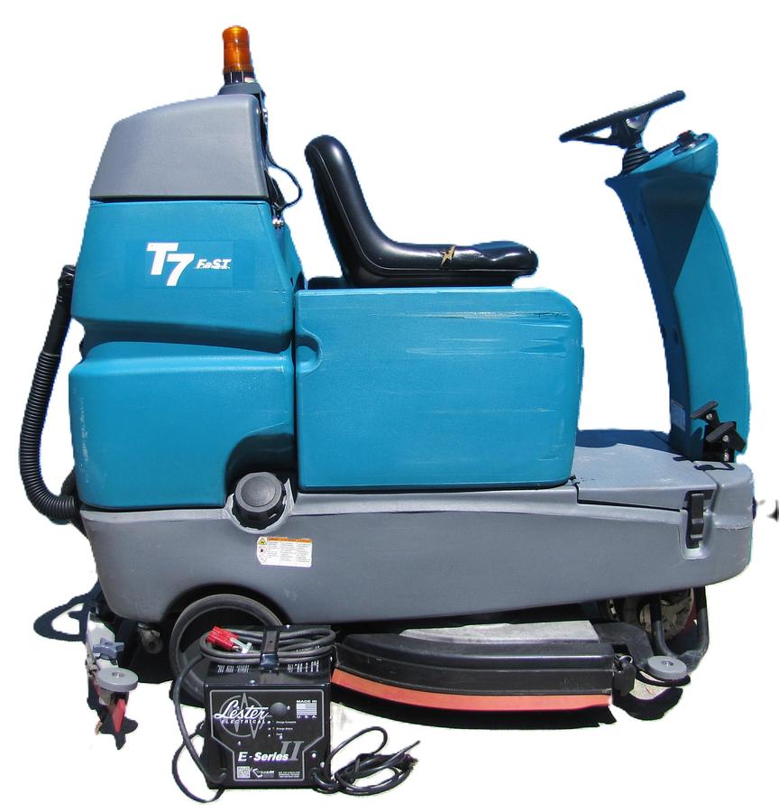 Used Tennant T7 Ride On Floor Scrubber 32" Disc Pad Holder 24 VDC With Charger