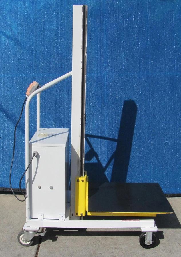 Used Unidex 250 lbs Electric Material Lift 31" Height 24" x 24" Platform 12V Battery