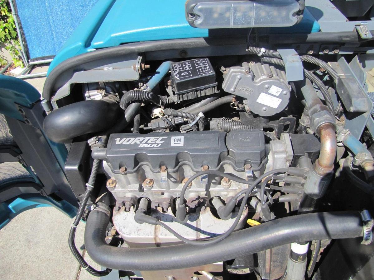 Used Tennant S30 Ride On Parking Lot Sweeper LP Propane GM 1600 Vortec Engine