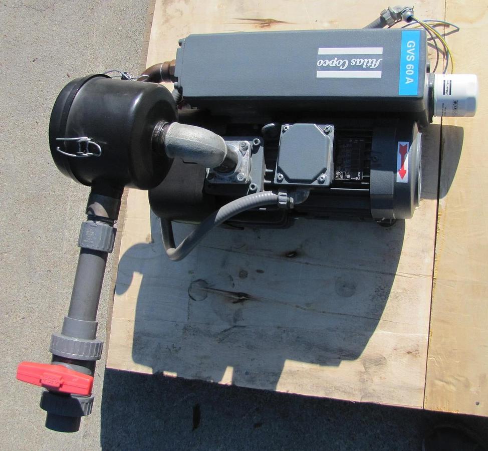 Used Atlas Copco 3 HP GVS Oil Lubricated Rotary Vane Vacuum Pump 42 CFM 230/460V