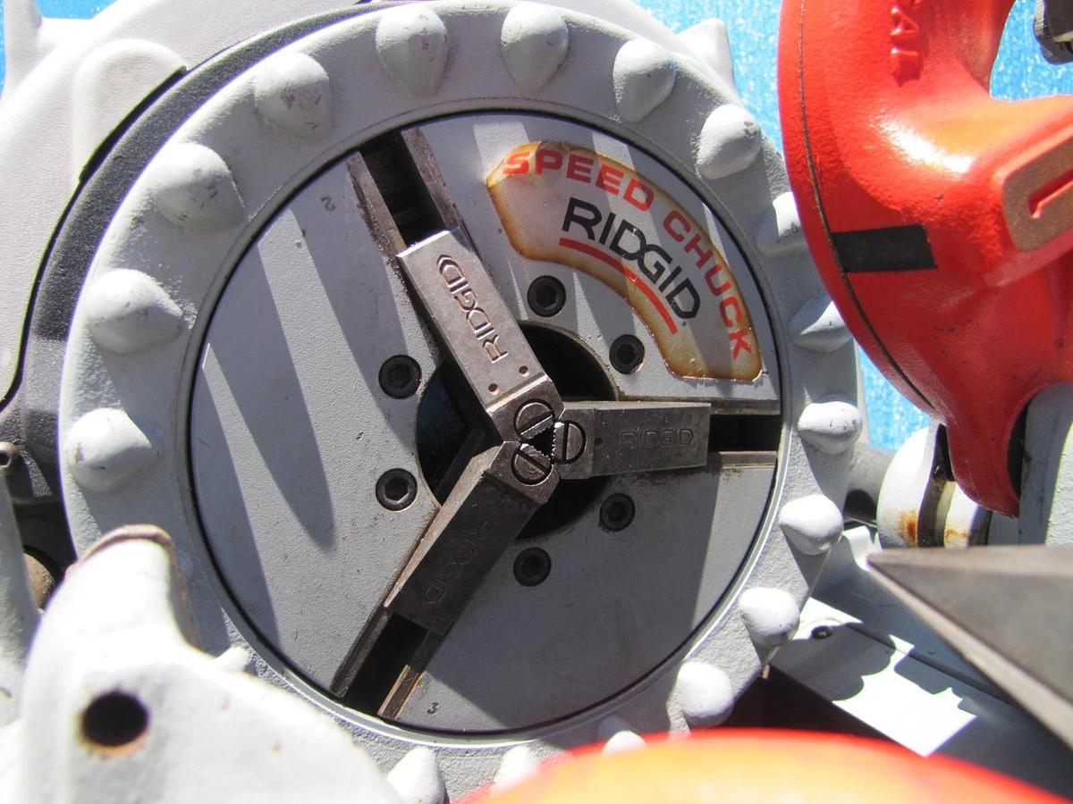 Used Ridgid 535 Series Pipe Threader Threading Machine With 811A Die Head 1/2" to 2"
