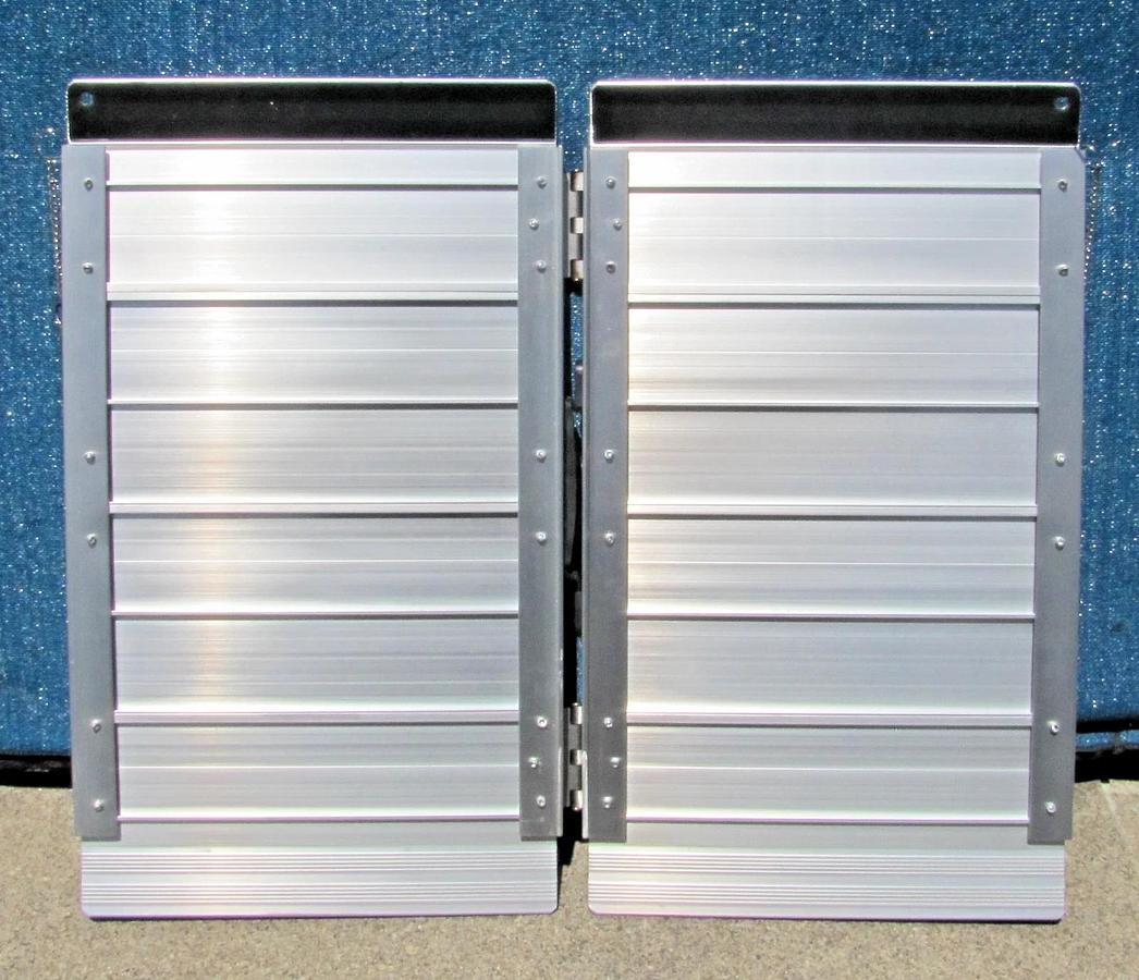 Used Aluminum Single Fold Loading Ramp 2 ft Long x 28.5 in Wide Portable 600 ft