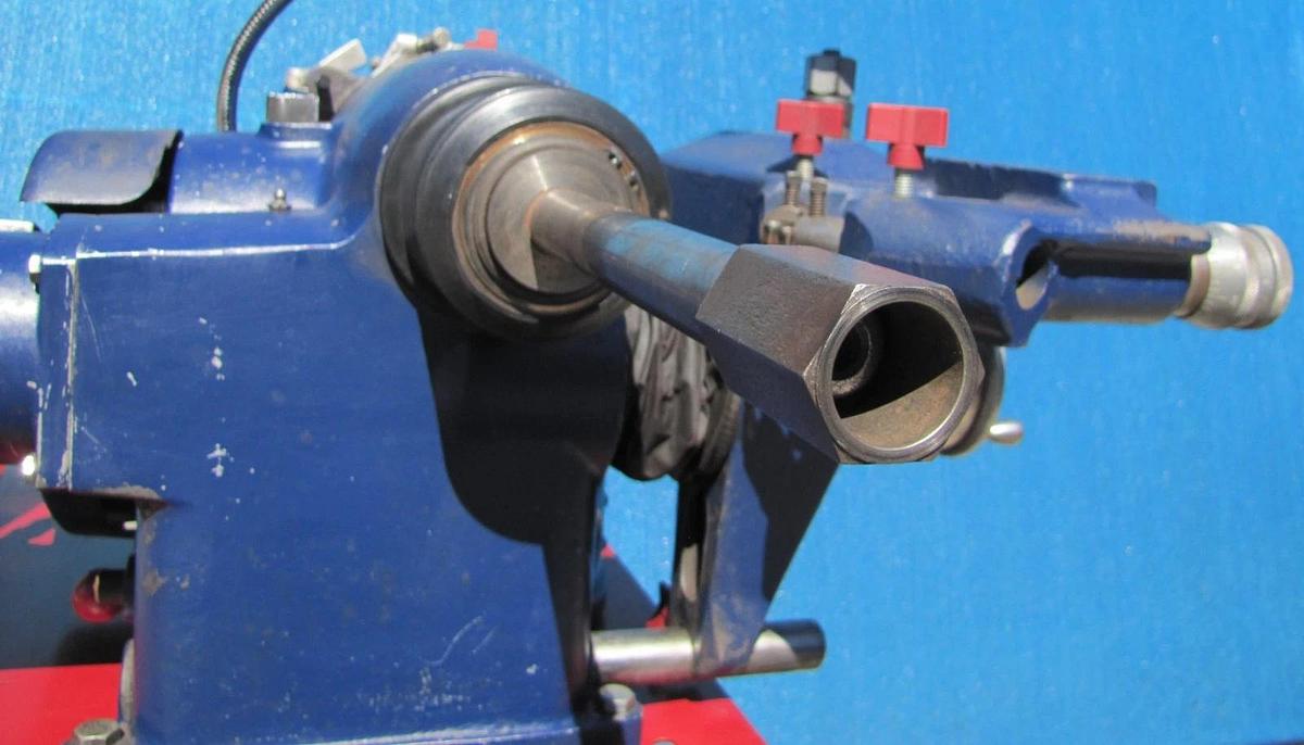 Used Ammco 4000 Disc & Drum Combination Brake Lathe 120V w/ Attachments Bench Mounted