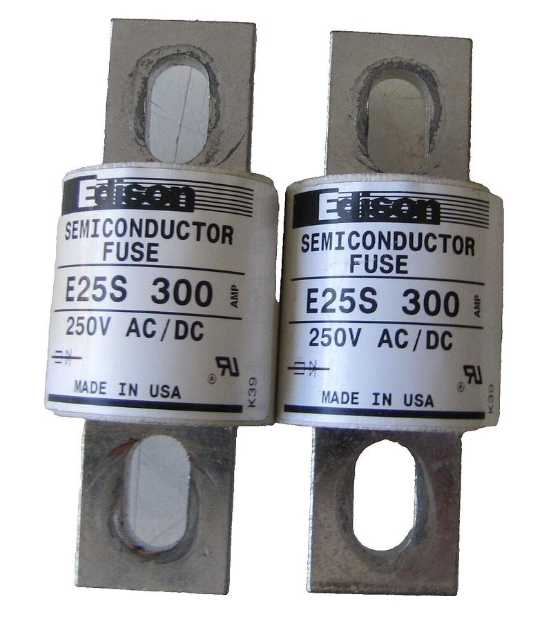 Used Lot of 2 Edison Semiconductor Fuse E25S 300 Amp 250V AC / DC
