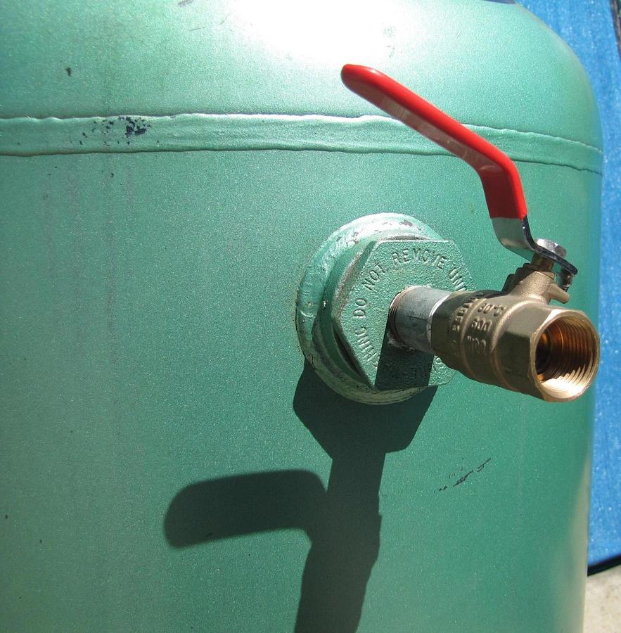 Used SpeedAire 5 HP Upright Piston Air Compressor with 80 Gallon Tank 220V 1 Phase