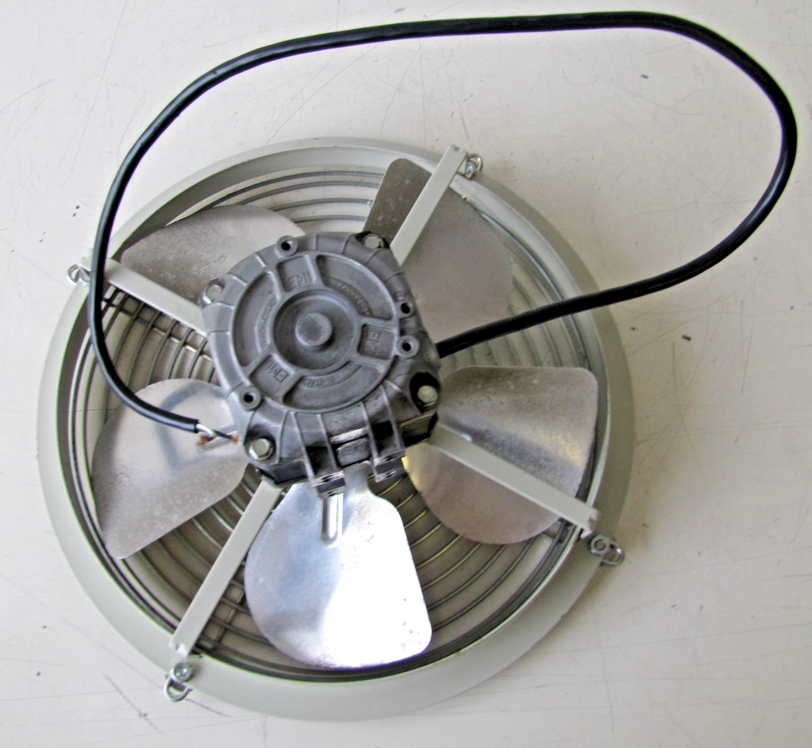 Used Atlas Copco EMI 12" Fan Motor 230V 1PH 25/82W 0.53A 1550 RPM 82US-4025 LZ15-10