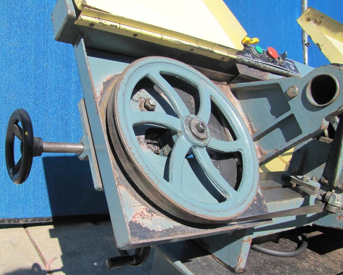 Used Delta Rockwell Model 9 Horizontal Metal Bandsaw 1 HP 220V 3PH Coolant Pump Vise