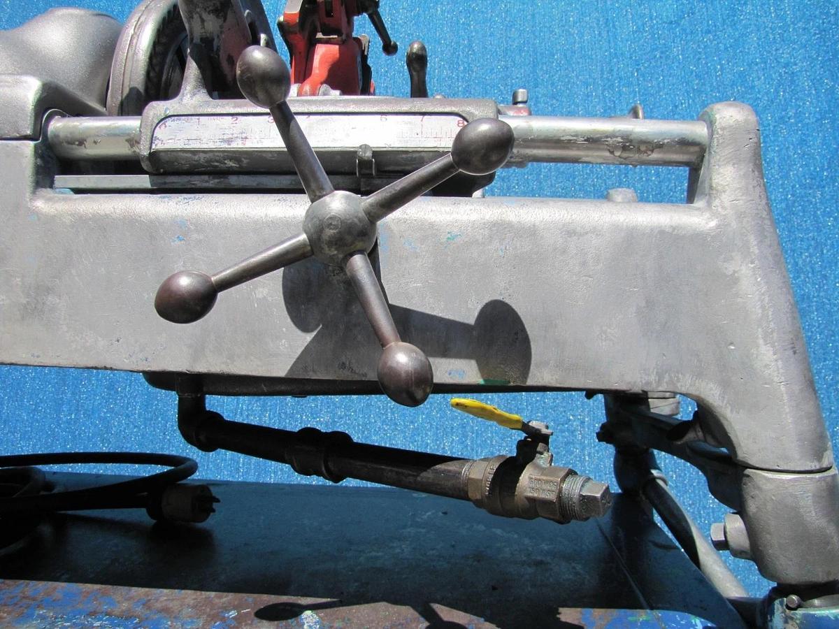 Used Ridgid 535 Pipe Threader 1/2" to 2" Pipe Threading Machine with 815A Die Head #3