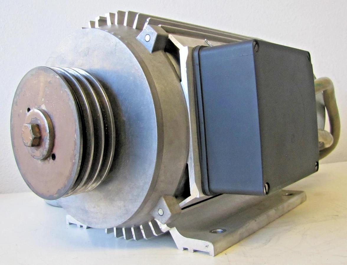 Used Kaeser SK-26 Air Compressor 20 HP Electric Motor Part # 7.2183.0 Rotary Screw