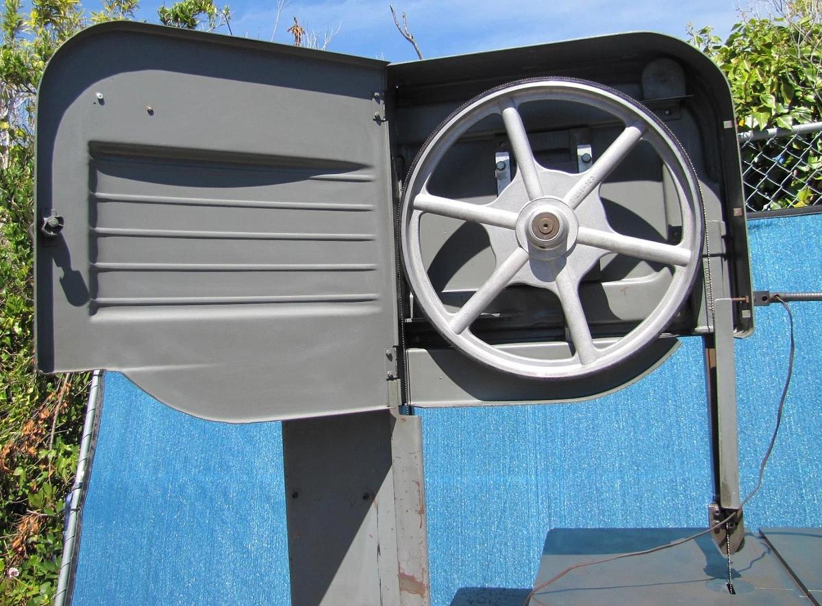 Used Rockwell 28-500 Vertical Band Saw Variable Speed 1HP 230V 1PH New Bi-Metal Blade