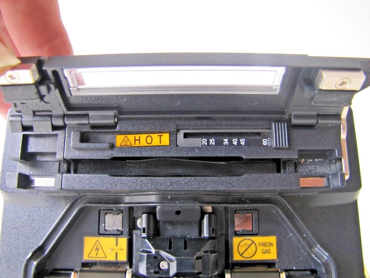 Used Fujikura FSM-50S Optical Fiber Arc Fusion Splicer AS IS with Case and Manual #2