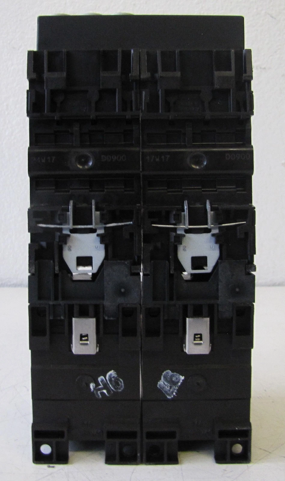 Used Eaton Reversing Contactor Assembly 2x DILM9-10 2x PKZM0-6.3 Breaker 20A 3 Pole