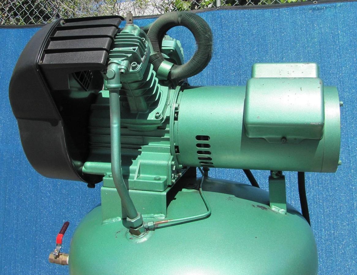 Used SpeedAire 5 HP Upright Piston Air Compressor with 80 Gallon Tank 220V 1 Phase