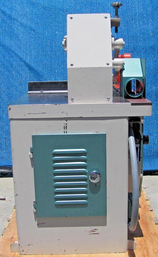 Used Grizzly G0549 24" Upcut Jump Saw 8" Cutting Capacity 15HP 230V 3 Phase Pneumatic