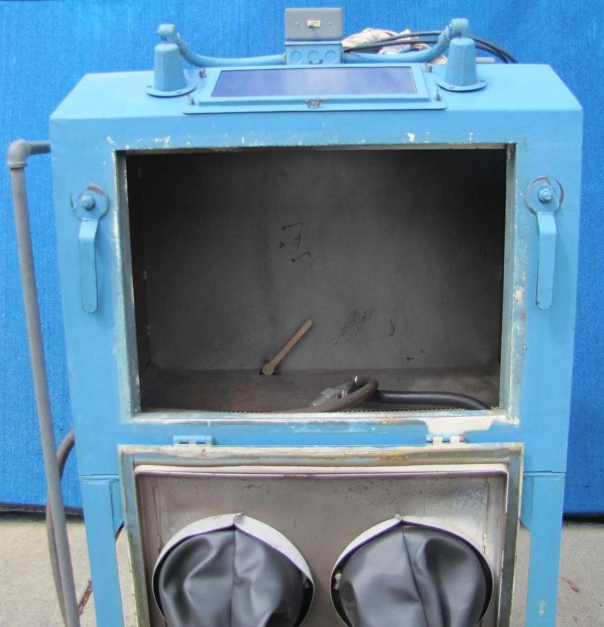 Used Process Systems Sand Blast Blasting Cabinet with Dust Bag Collector New Gloves