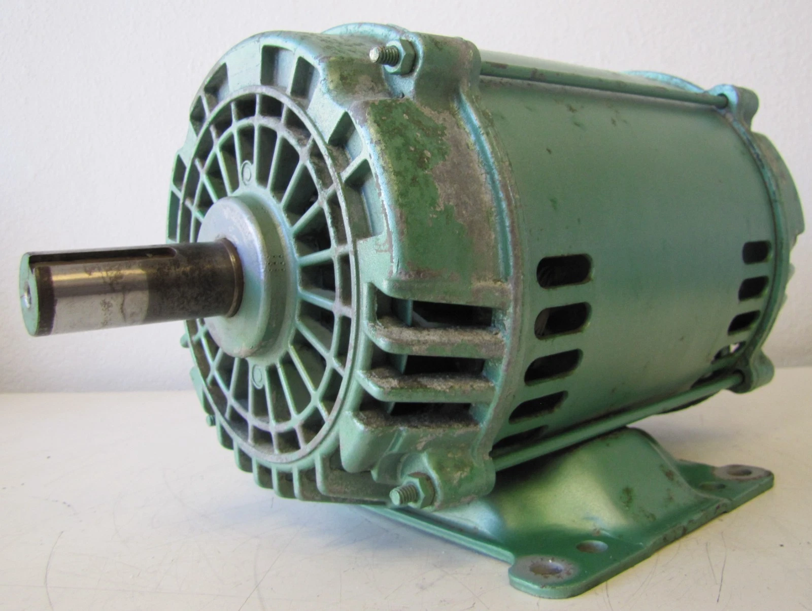 Used US Electrical 5HP Motor 208-230/460V 3 Phase 184T Frame 1735 RPM 1-1/8 Shaft