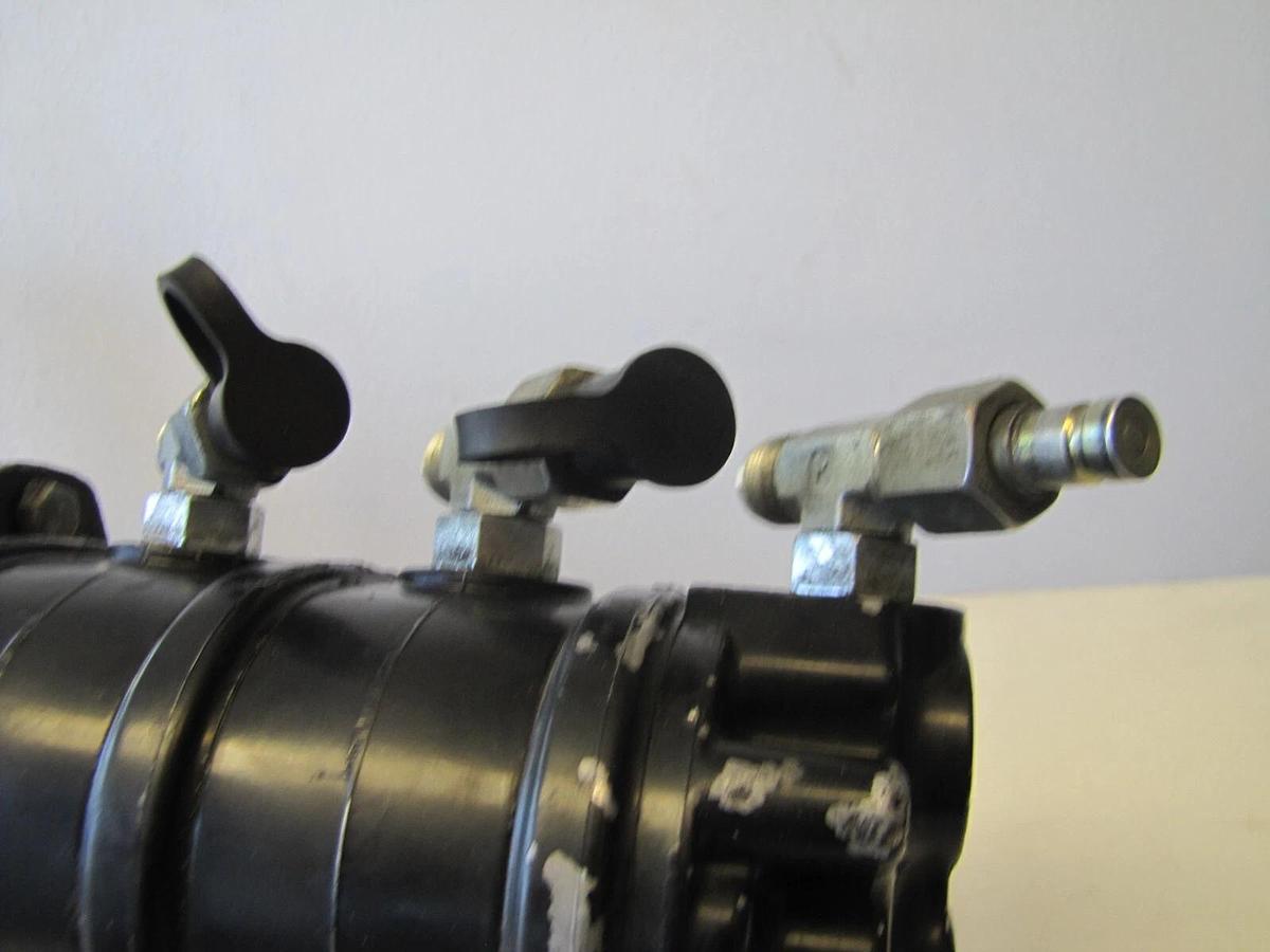 Used Advance Nilfisk 56304113 Triple Gear Pump & 56304112 Hydraulic Piston Pump Main