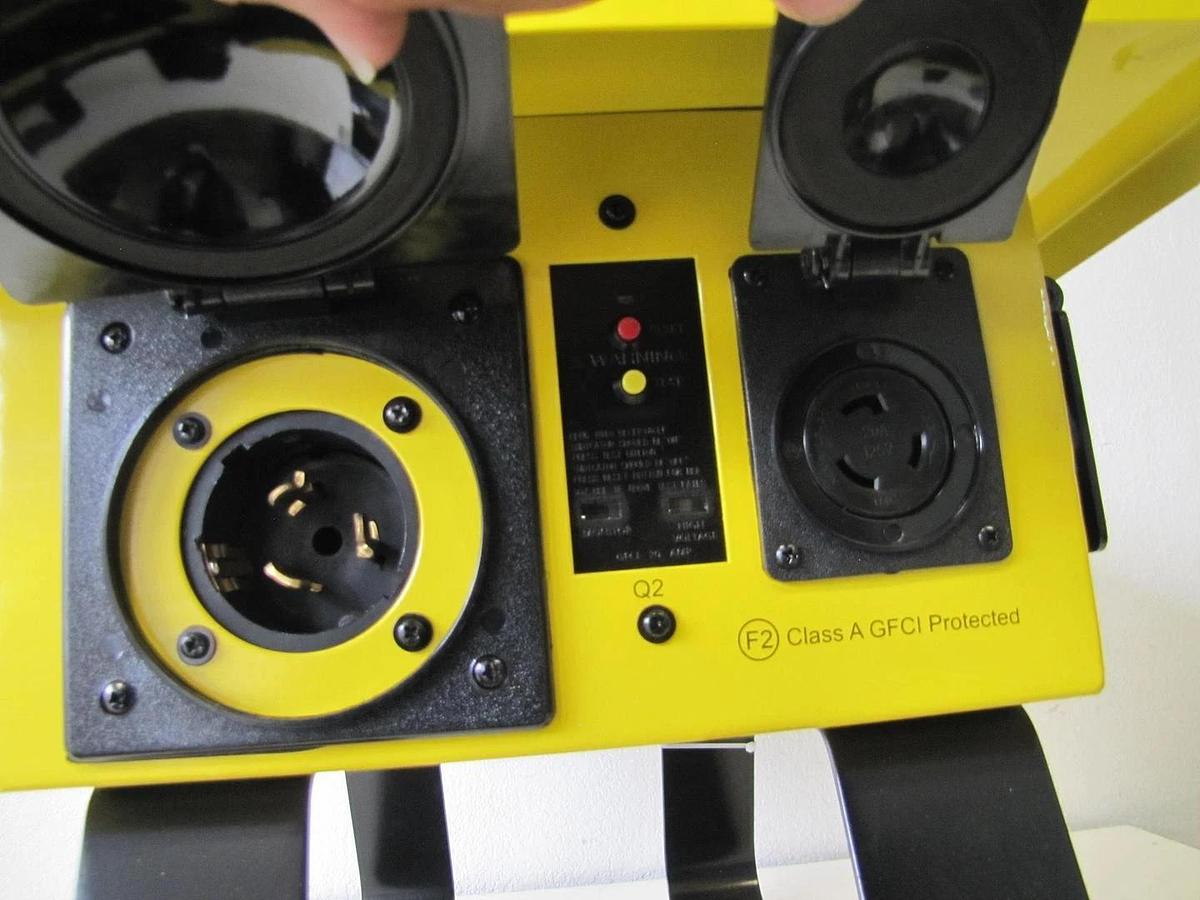 Used Voltec 125/250V 50A Temporary Power Distribution Spider Box T-BOX-6L Twist Lock