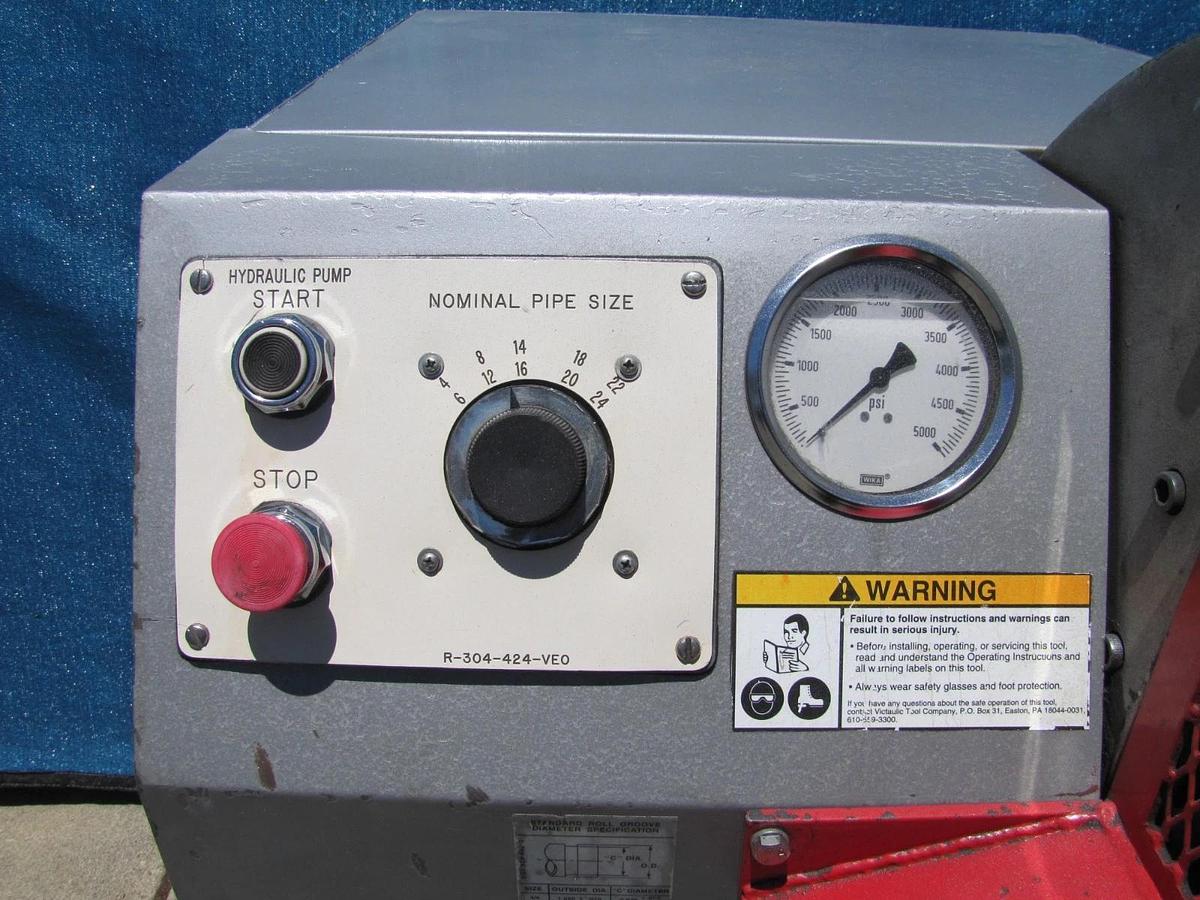 Used Victaulic VE-424-MC Hydraulic Pipe Groover Grooving Machine 4 to 24 in 230V 3PH