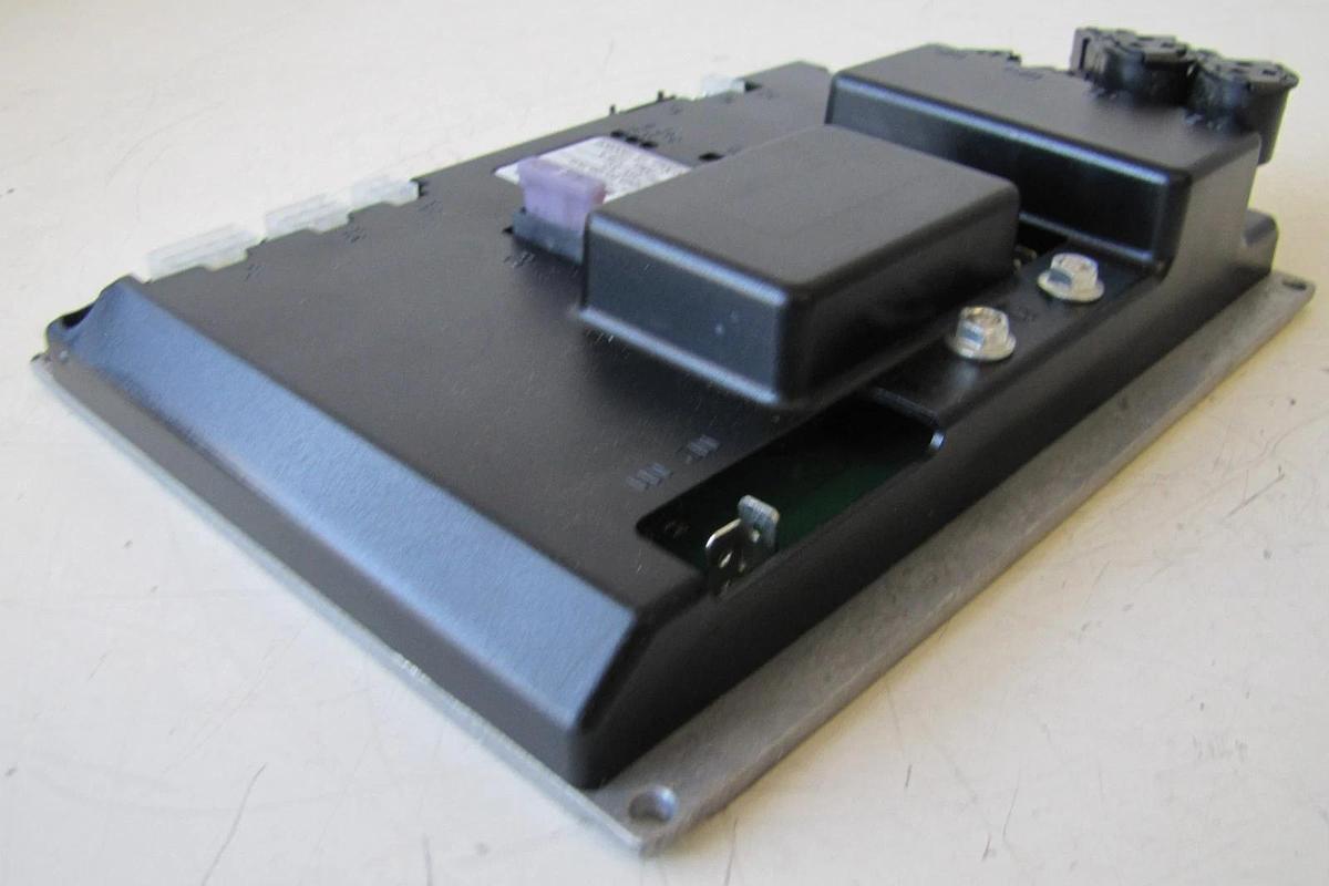 Used Nilfisk Advance Main Controller 9100000879 for Scrubber SC500 20R B