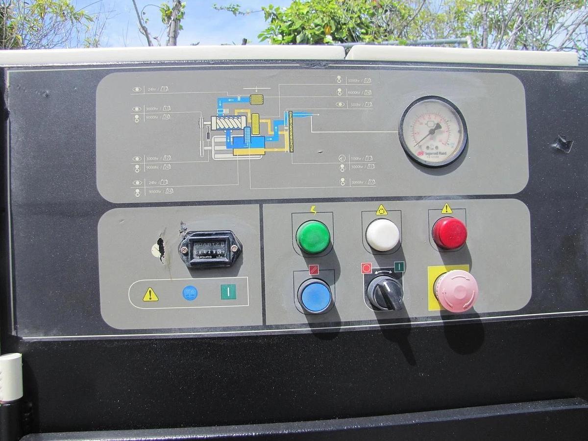 Used Ingersoll Rand 40 HP SSR-UP6-40 Rotary Screw Air Compressor 185 CFM 460V 3 Ph