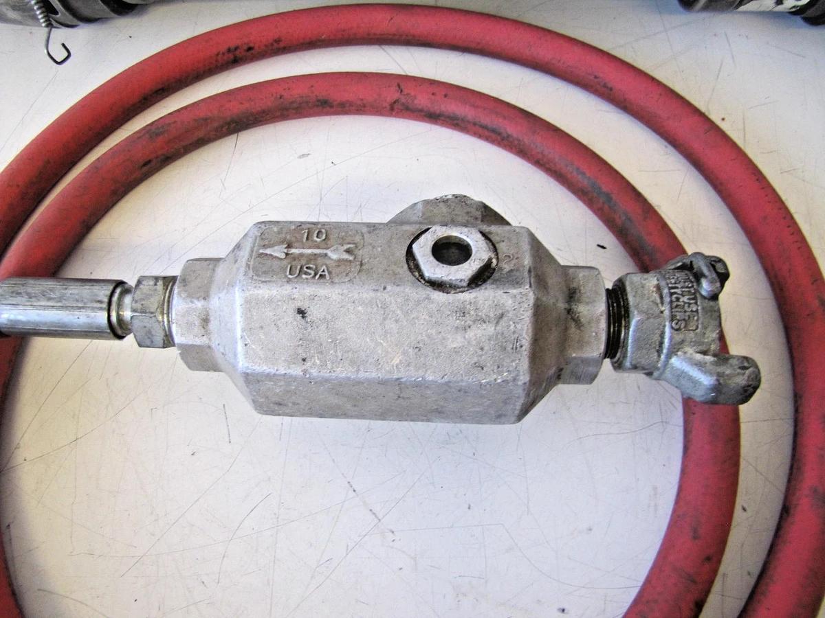 Used Chicago Pneumatic 45 lb. CP 4611 Rivet Buster w/ Bit, Hose, & Lubricator 2017