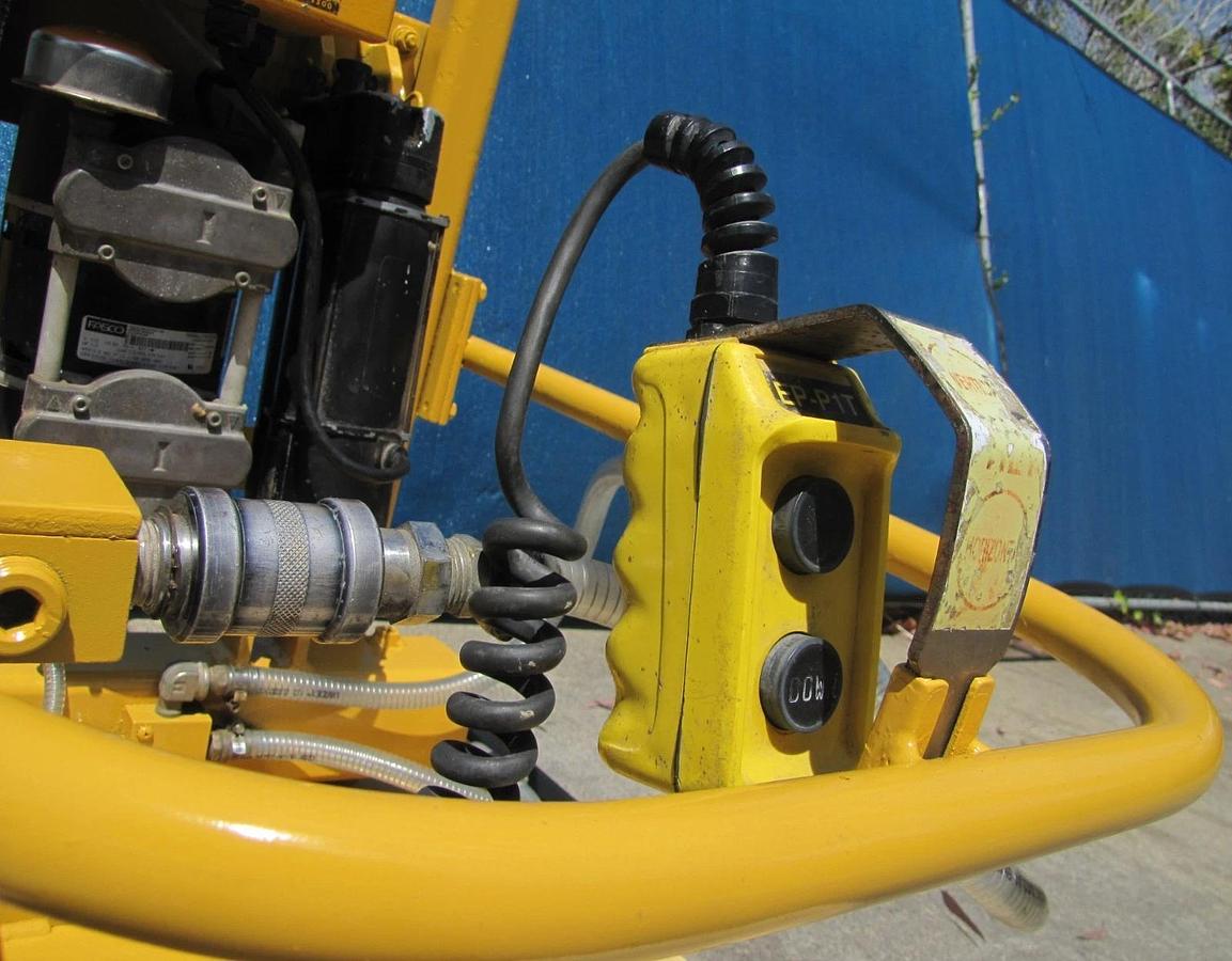 Used Anver 1000 lbs  Electric Powered Vacuum Pad Lifter Lift ET100S-FP 90° Tilting #2