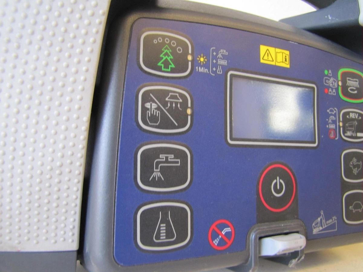 Used Nilfisk Advance Paddle Dashboard Control 9100000842 9100000846 Scrubber SC500
