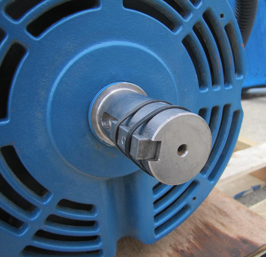 Used Weg 40 HP Electric Motor 208-230/460V 3 Ph 324TCZ 1775 RPM 1-7/8" Double Shaft