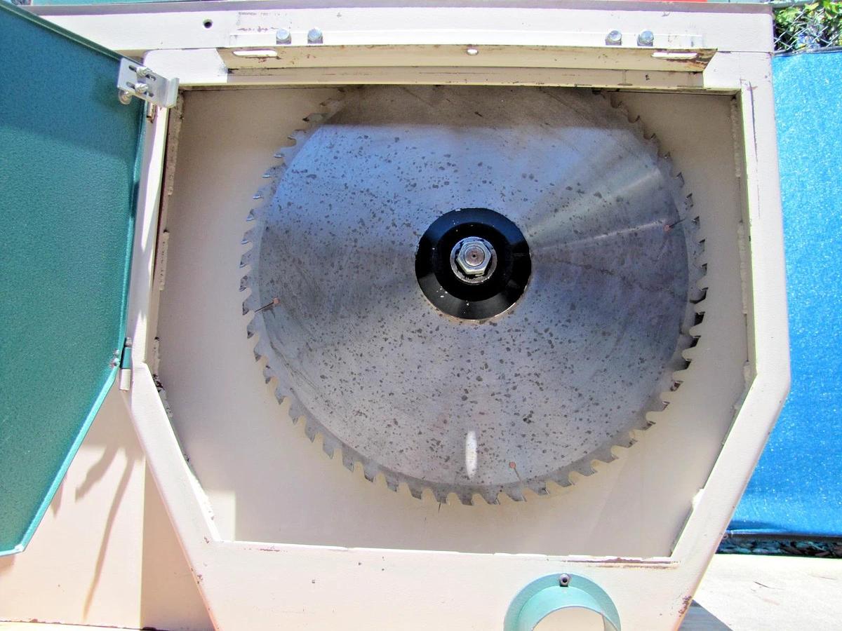 Used Grizzly G0549 24" Upcut Jump Saw 8" Cutting Capacity 15HP 230V 3 Phase Pneumatic
