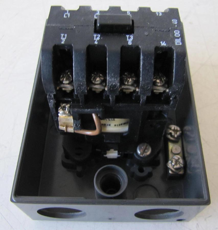 Used Klockner Moeller 20 Amp Industrial Contactor DIL 00-40-NA  3 Pole 20A 115V Coil