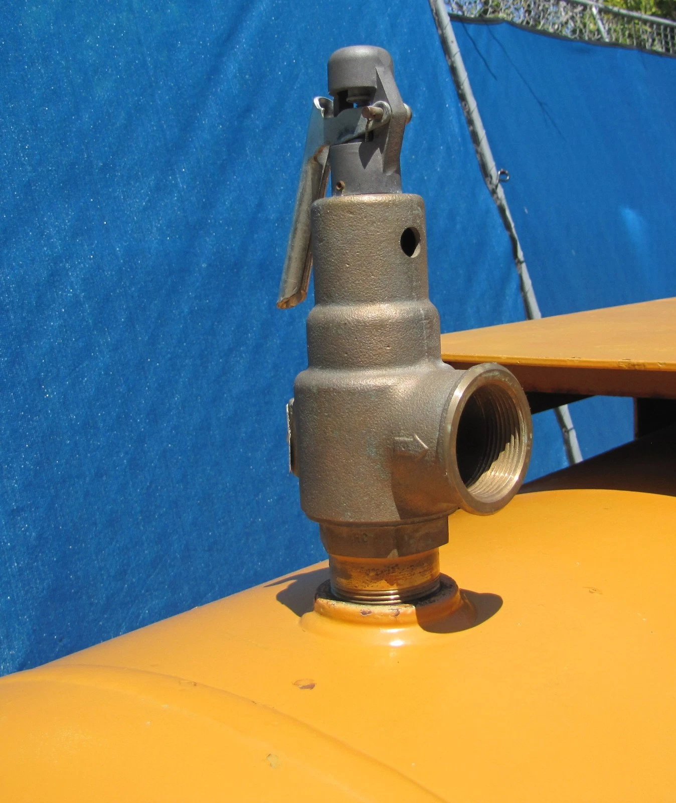 Used Silvan Horizontal 240 Gallon Air Tank 200 PSI W Pressure Gauge Ball Valve Outlet