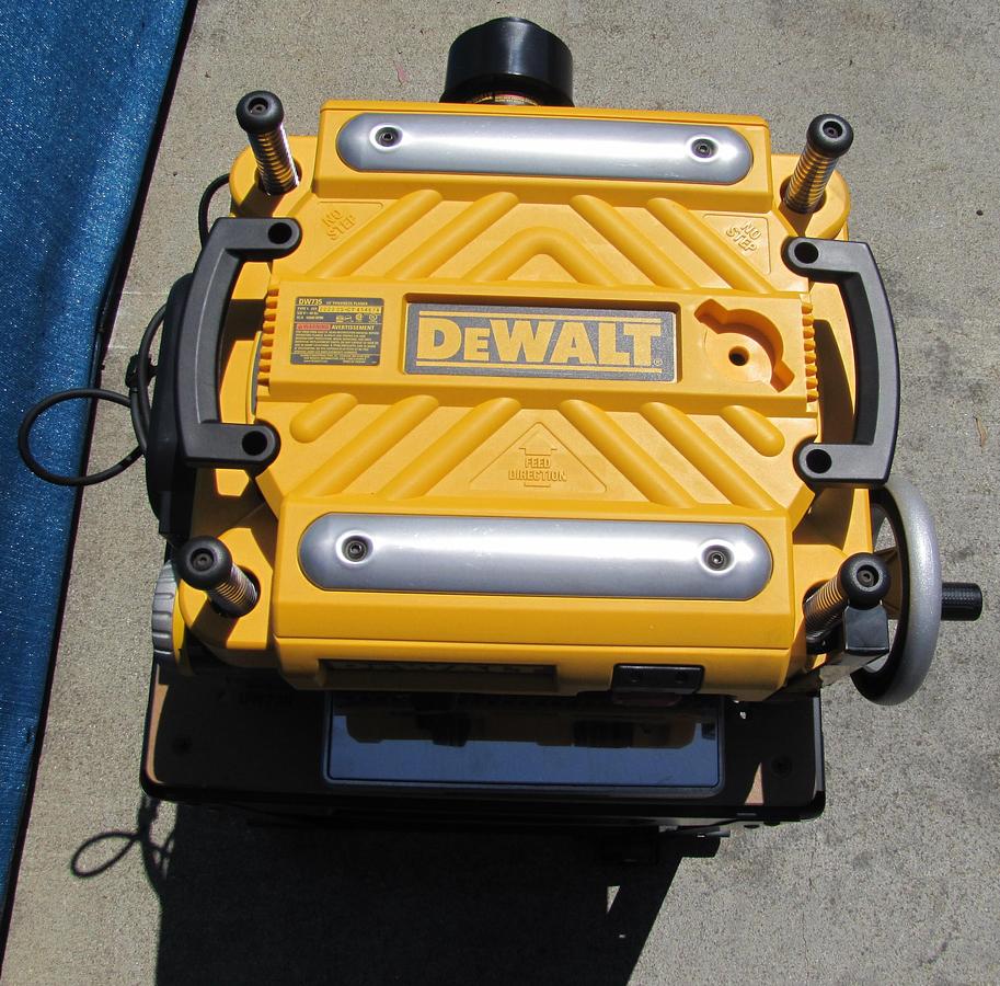 Used DEWALT DW735 13" Three Knife 2-Speed Thickness Planer With Workbench 120V