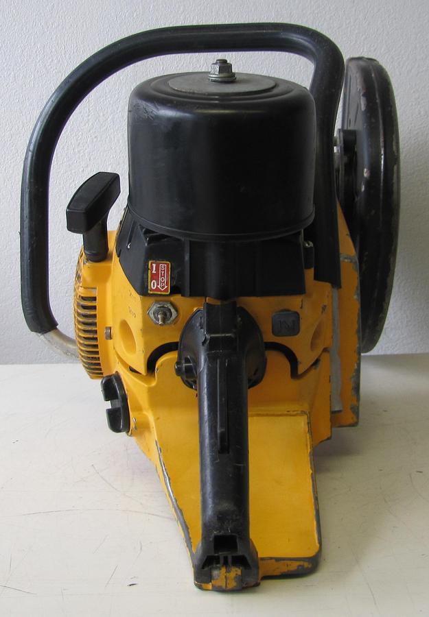 Used Wacker BTS11 Two Stroke Gas Powered 12" Cut Off Saw Concrete Pavement Saw
