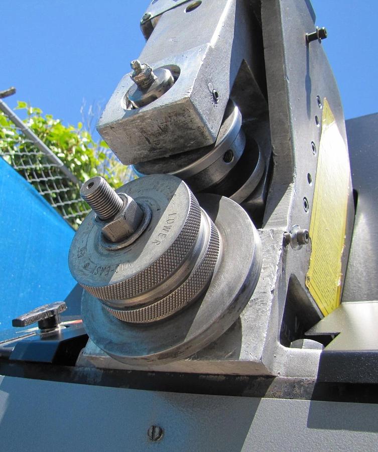Used Victaulic VE-262 Hydraulic Pipe Groover 2" to 16" Pipe Grooving Machine 230V 1PH