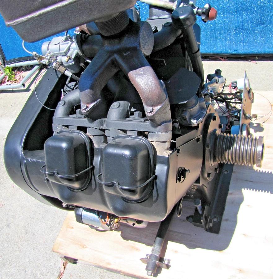 Used Wisconsin V465D1 4-Cylinder Gasoline Engine Spec 467452 New Carburetor