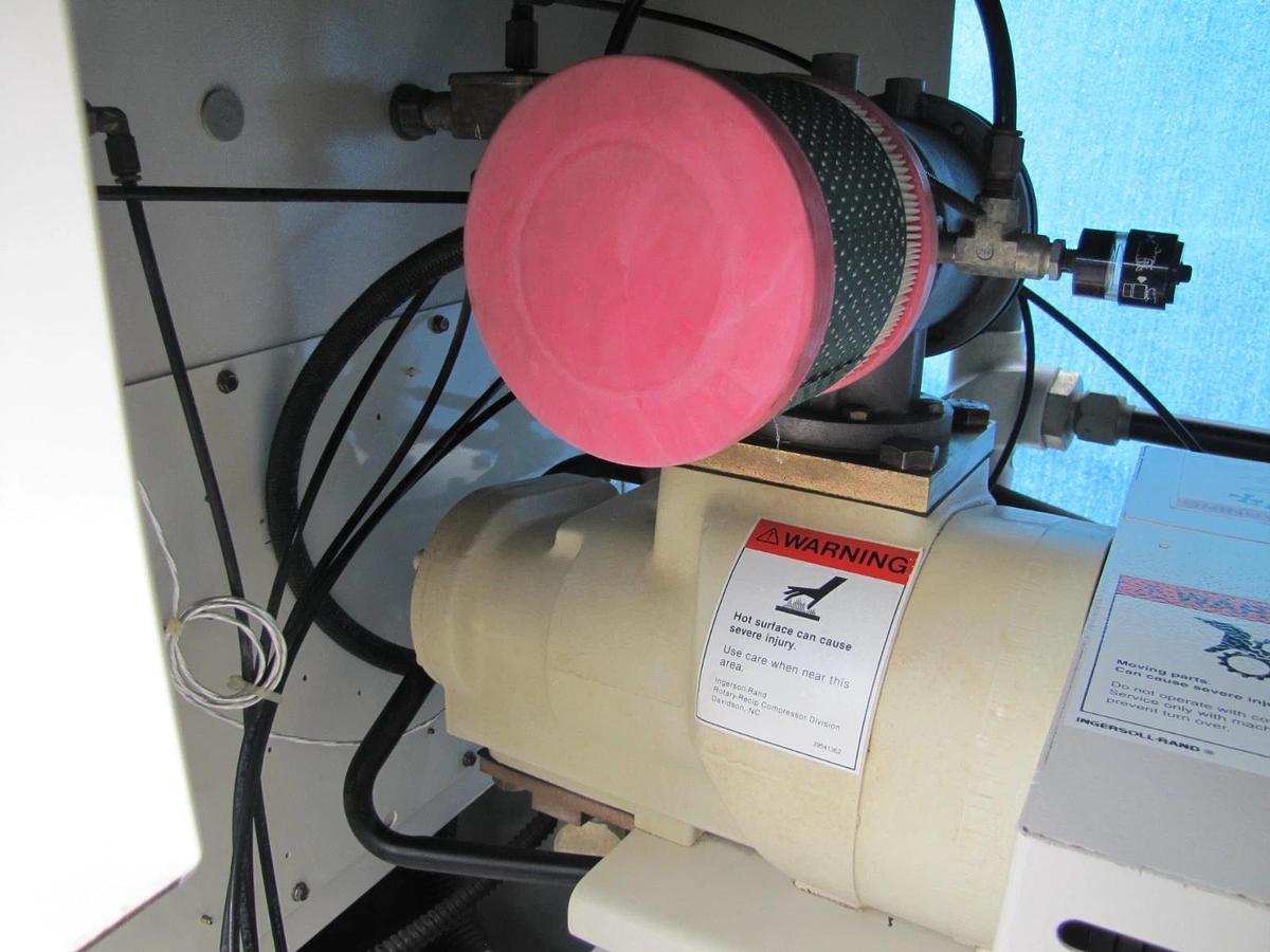 Used Ingersoll Rand 40HP Rotary Screw Air Compressor 163 CFM 460V 3 Phase 80 Hours