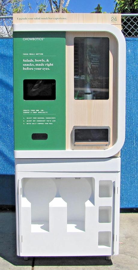 Used Chowbotics Sally01 Fresh Meal Salad Food Refrigerated Vending Machine AS IS 120V
