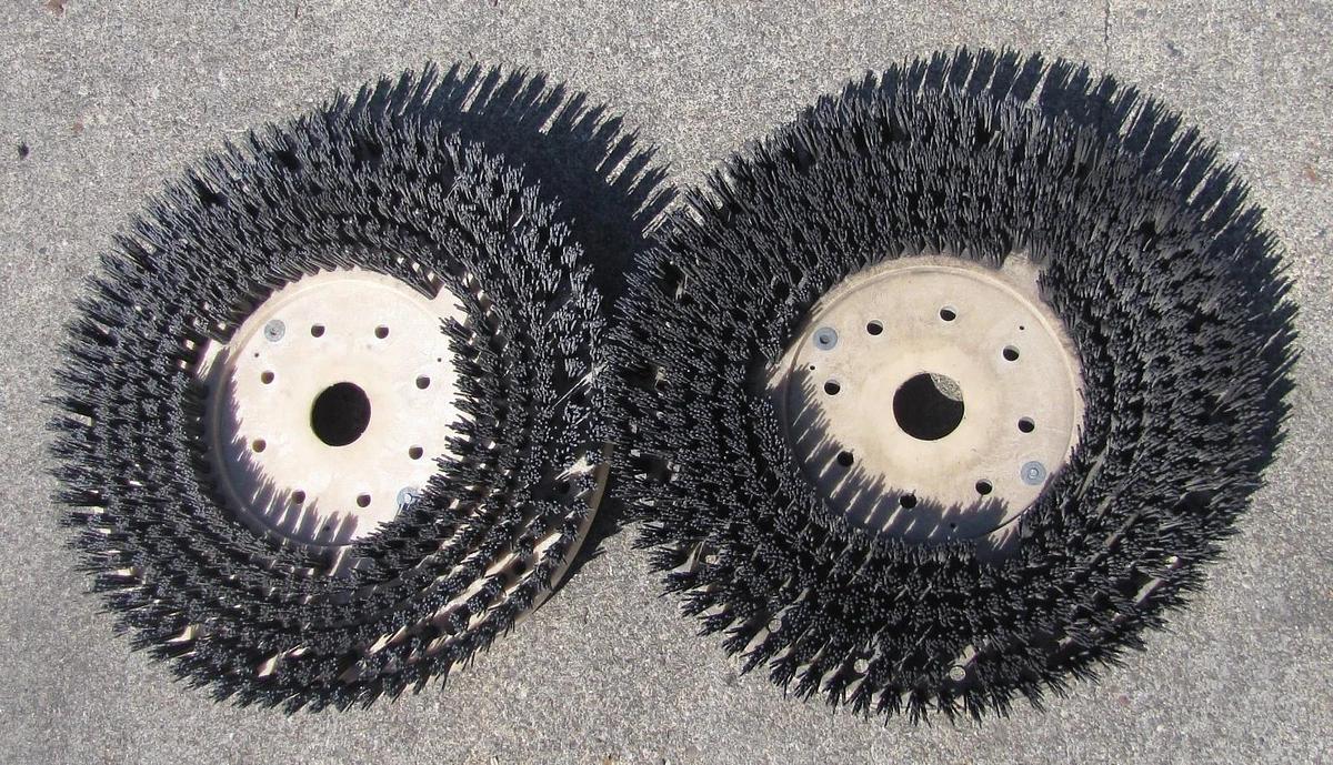 Used Factory Cat Walk Behind Floor Scrubber 29" Path 24VDC Battery System W/ Charger