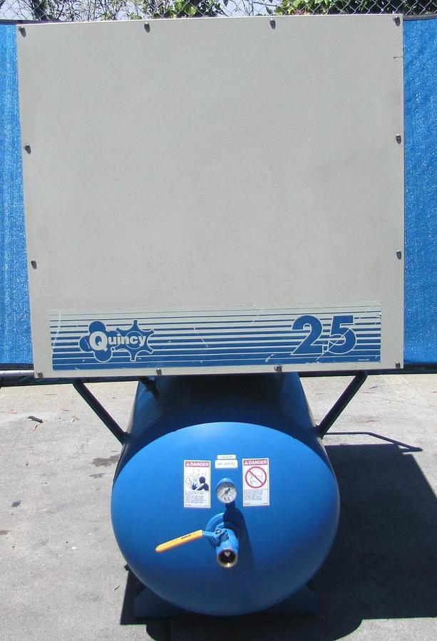 Used Quincy 25HP Rotary Screw Air Compressor 120 Gallon Tank 230V 3 Ph 39,462 Hours