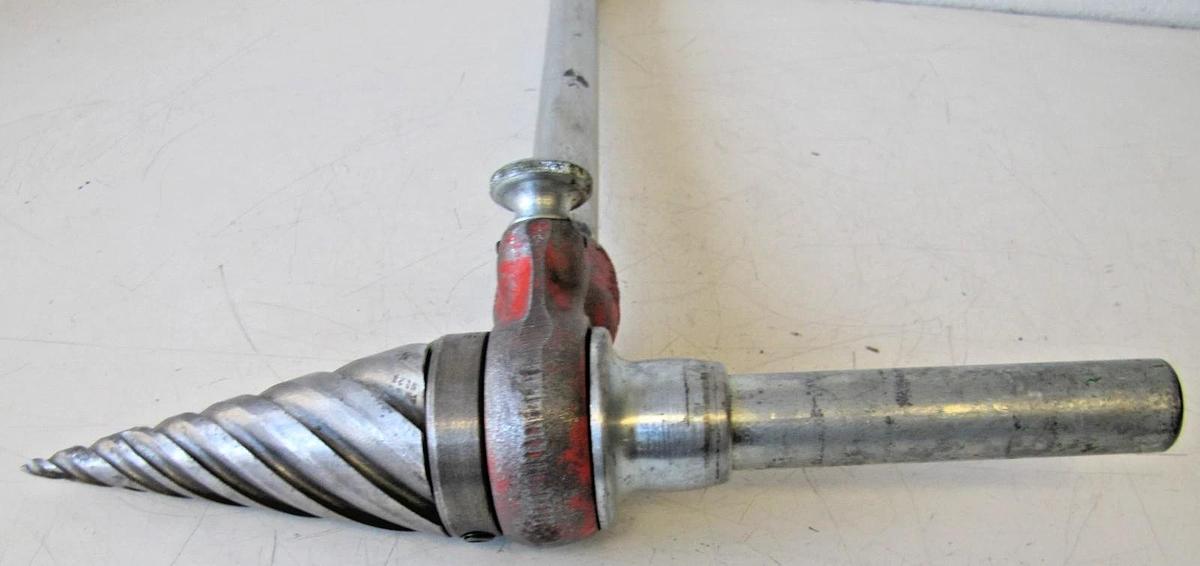 Used RIDGID 2-S Rachet Spiral Pipe Reamer