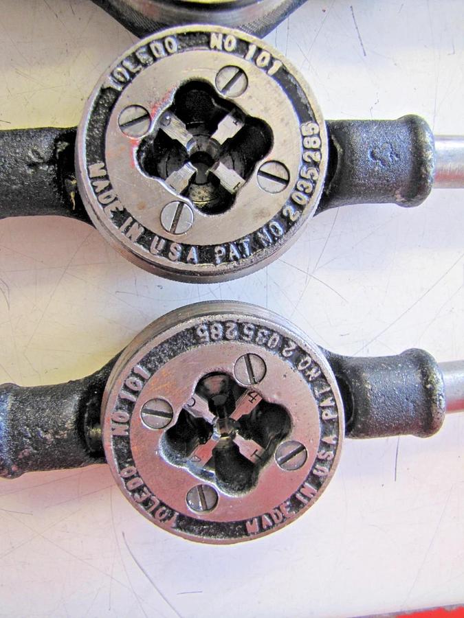 Used Toledo 101 Adjustable Bolt Die Stock Tapping Set 1/4" to 5/8" with Case