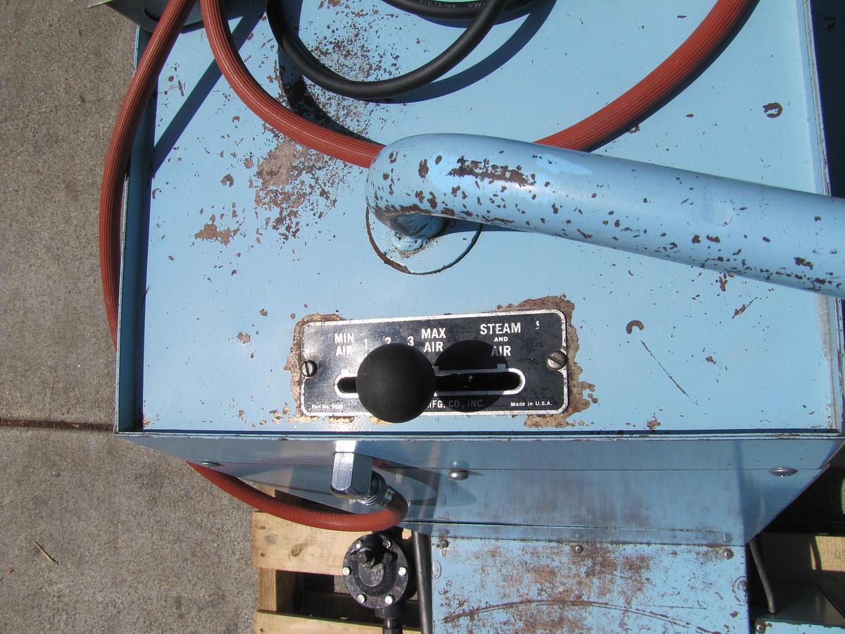 Used Cissell FFCD Dress Garment Form Finisher Steam Dry Cleaning  Suzy Susie