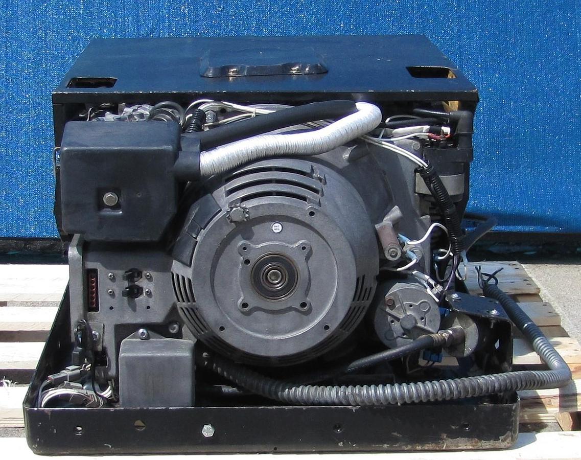 Used Cummins Onan Marquis 7000 Watt RV Mobilehome Gas Generator 120V Output