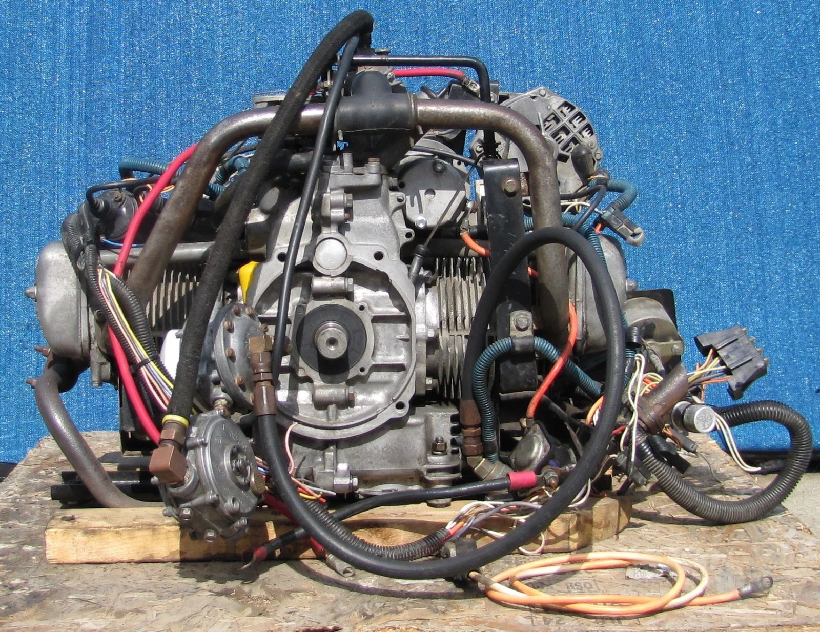 Used Cushman 22 HP Propane Engine Flatbed Cart 898461-9110 Control Panel New Starter