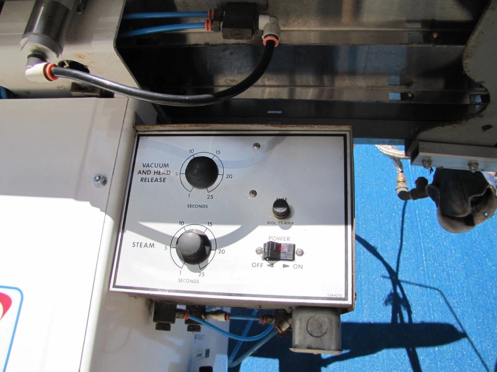 Used Ajax ADCF0446R10002 Dry Cleaning Utility Steam Press Legger Pants 115V w/ Iron