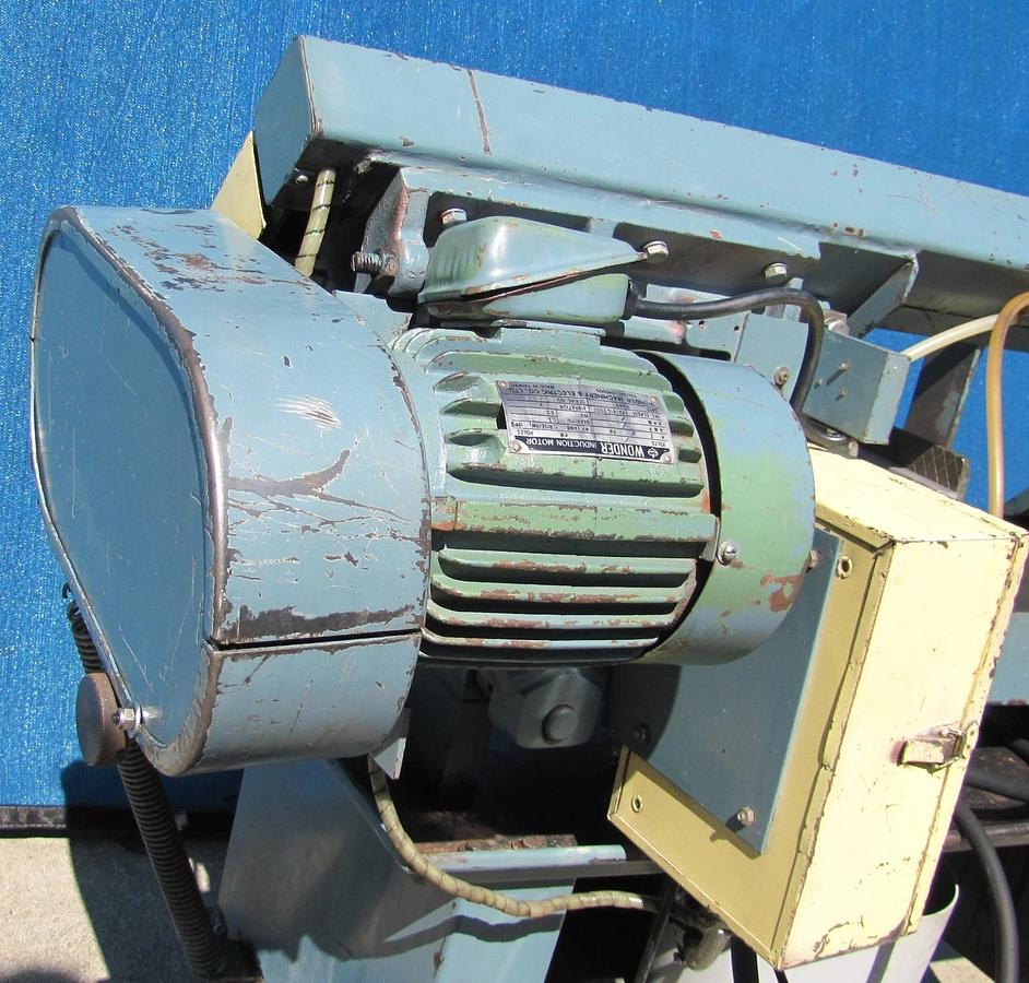 Used Delta Rockwell Model 9 Horizontal Metal Bandsaw 1 HP 220V 3PH Coolant Pump Vise