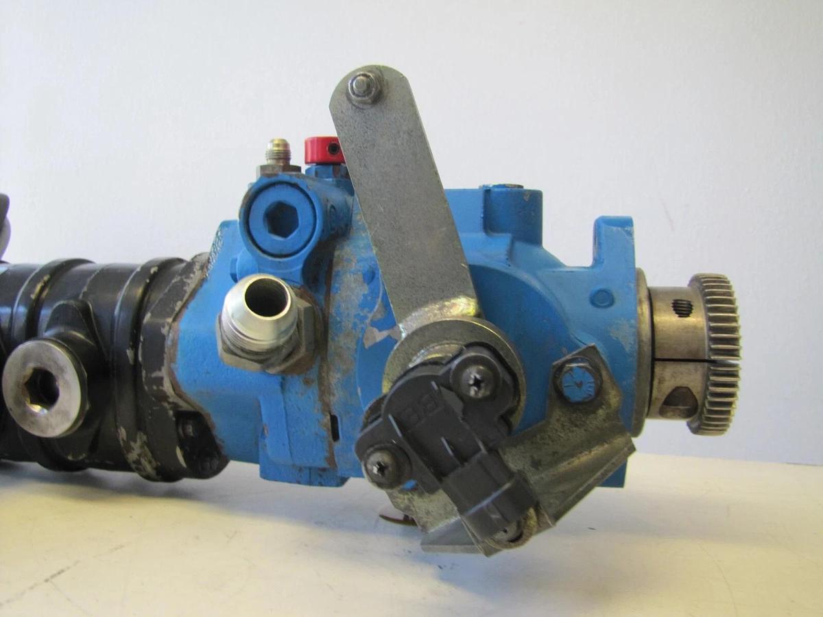 Used Advance Nilfisk 56304113 Triple Gear Pump & 56304112 Hydraulic Piston Pump Main