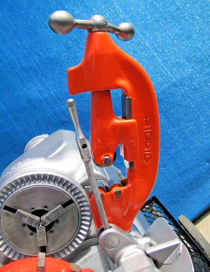 Used Ridgid 535 Pipe Threader 1/2" to 2" Pipe Threading Machine with 815A Die Head #2